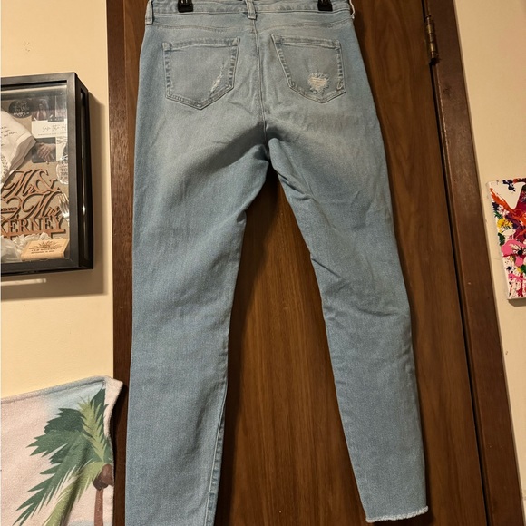 Style & Co. Light Blue Ripped Skinny Jeans - Picture 4 of 6